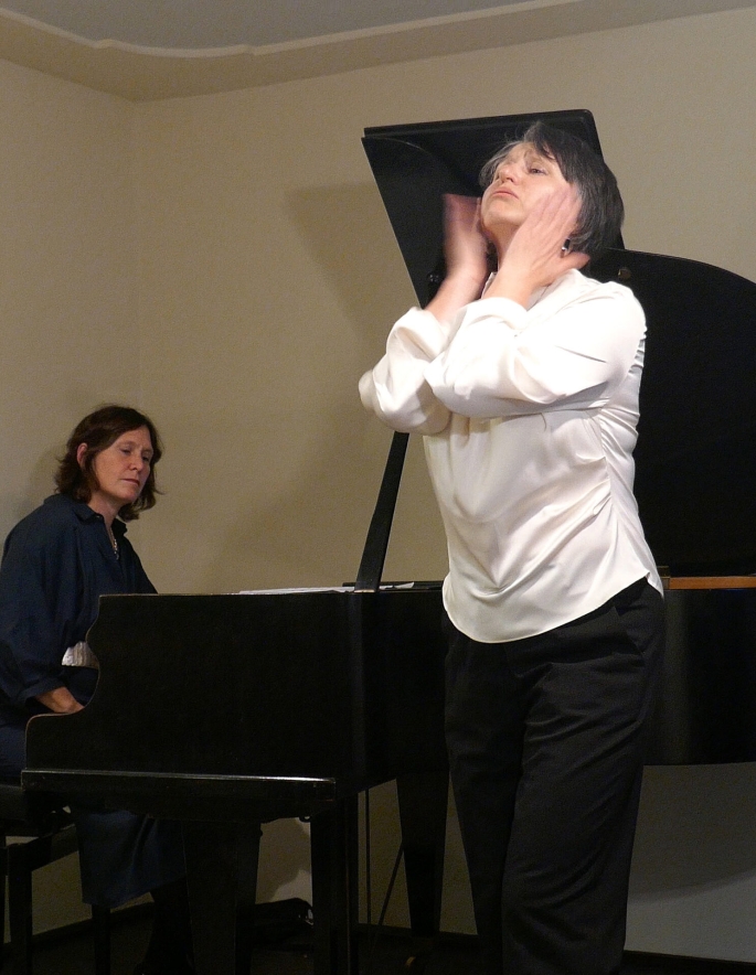 02 Foto - v.L Barbara Rektenwald, Violetta Kowal - 2024